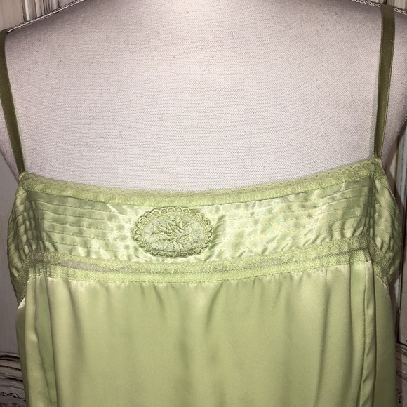Perfect Fit Lime Sherbet Lace And Pin Tuck Details Camisole Size XL - Picture 4 of 9